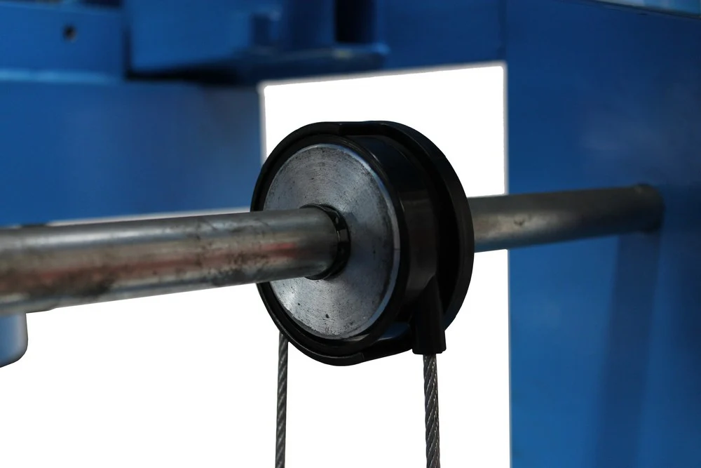 Werkplaatspers elektrisch met handlier 150 ton - Image 7